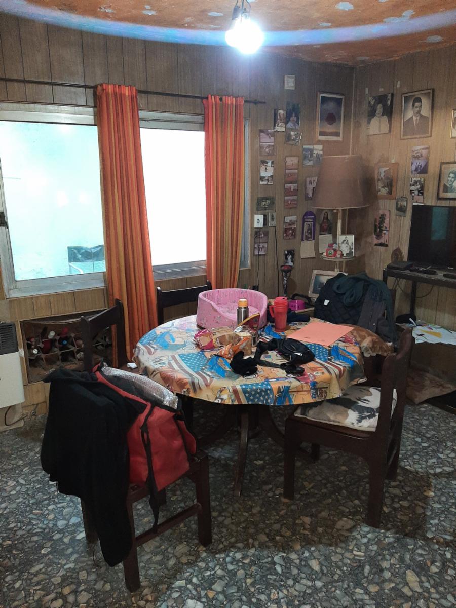 PH DE 4 AMBIETES CON TERRAZA , PATIO Y COCHERA a REFACCIONAR OPORTUNIDAD — foto 4