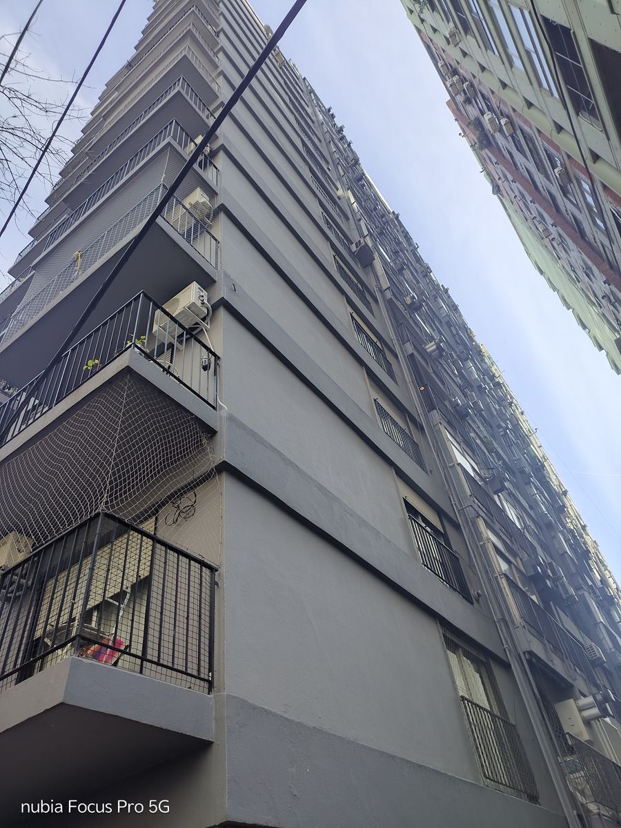 HERMOSO DPTO 2 AMBIENTES MUY LUMINOSO BAJAS EXPENSAS — foto 2