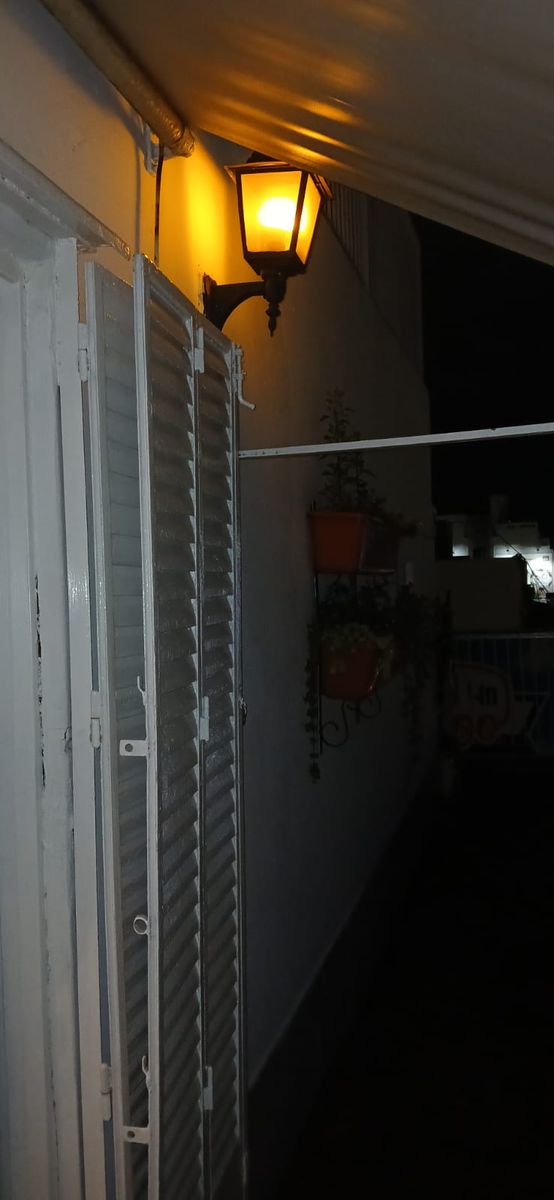 Luminoso 2 ambientes a la calle con gran vista panorámica de 360G/// balcón de 19m - 13