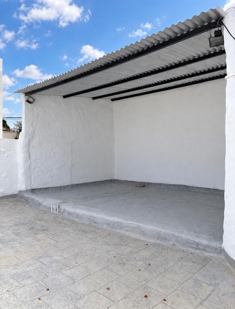Hermoso PH de 2 a 3 Ambientes con Terraza, Quincho y Patio en Vicente López - ¡Reciclado a Nuevo y Apto Crédito - 5