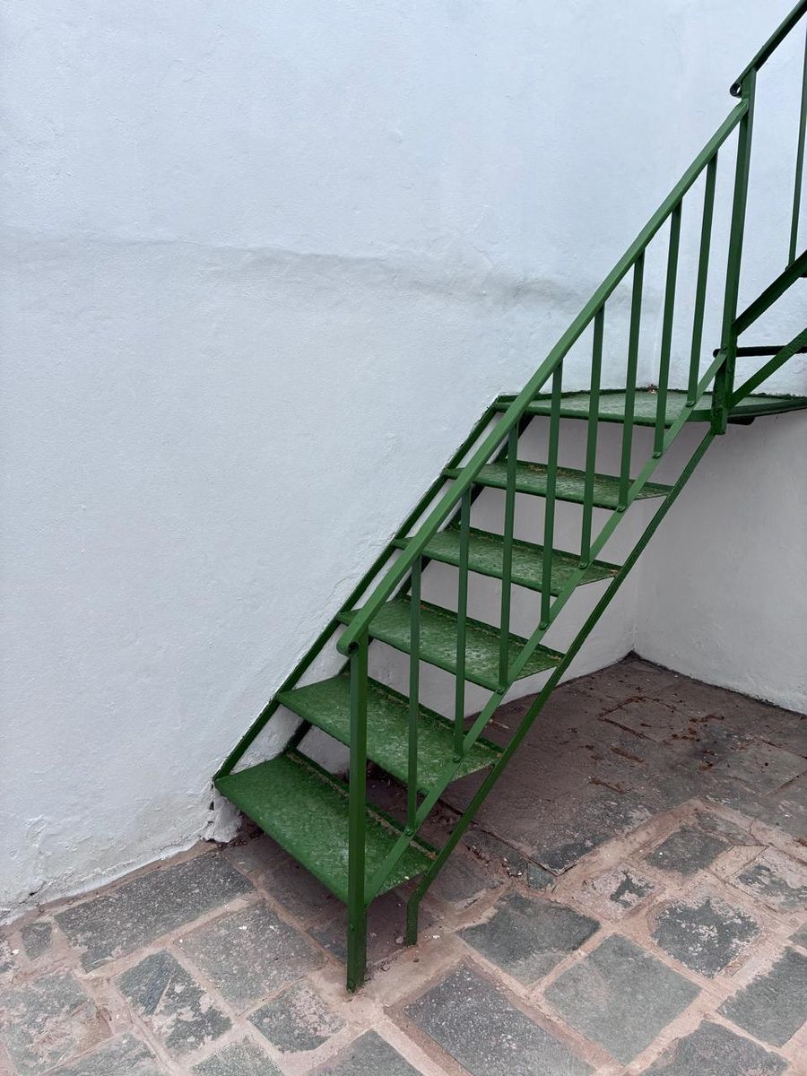 Hermoso PH de 2 a 3 Ambientes con Terraza, Quincho y Patio en Vicente López - ¡Reciclado a Nuevo y Apto Crédito - 10