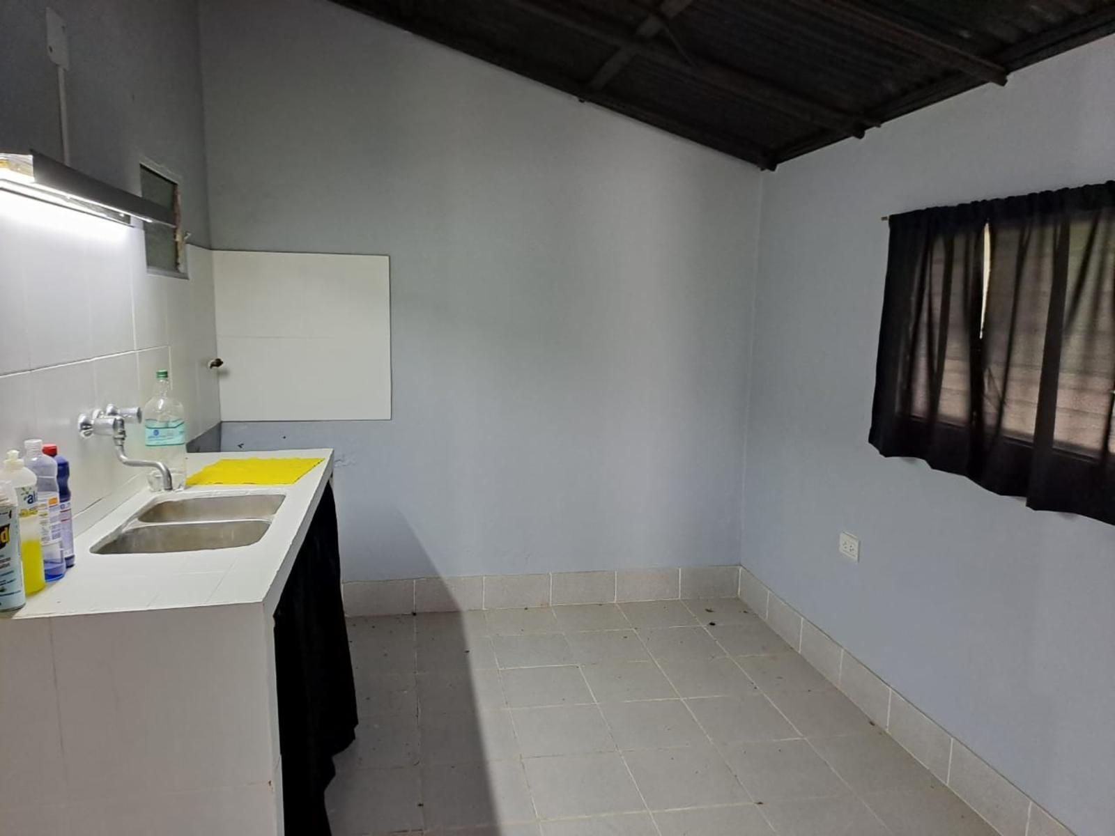 CASA EN VENTA EN CNEL. BRANDSEN - 10