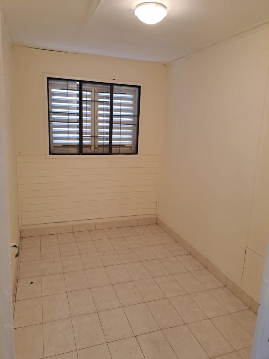 CASA EN VENTA EN CNEL. BRANDSEN - 18