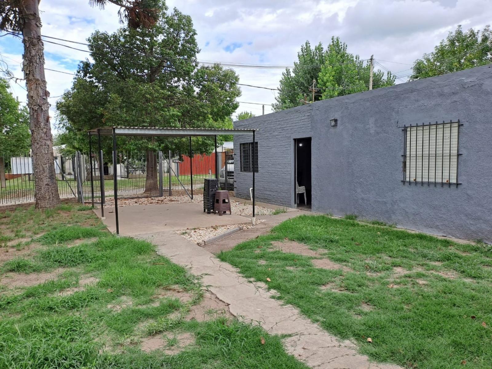CASA EN VENTA EN CNEL. BRANDSEN - 21