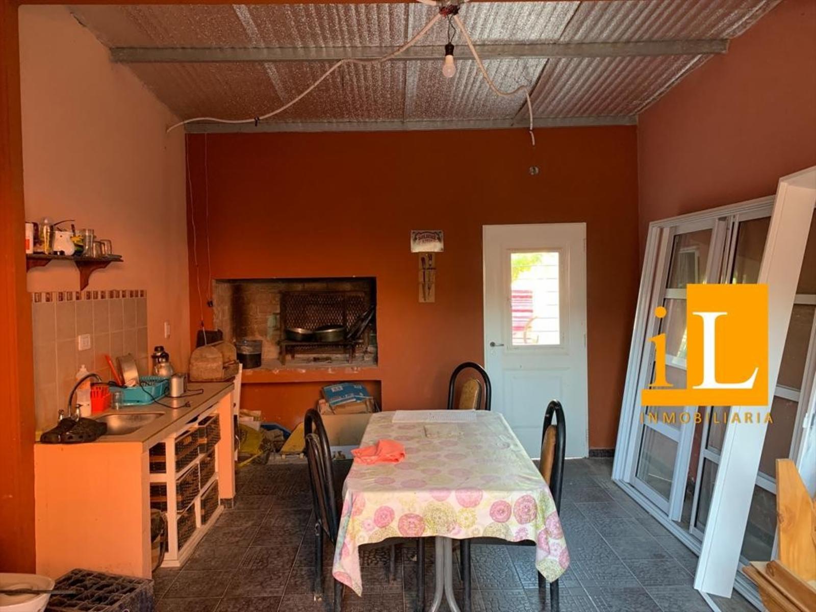 CASA Y DEPARTAMENTO - Bº CENTRICO - 11