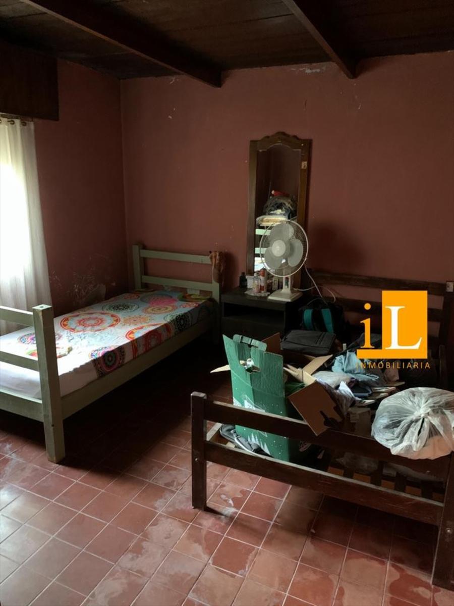 CASA Y DEPARTAMENTO - Bº CENTRICO - 18