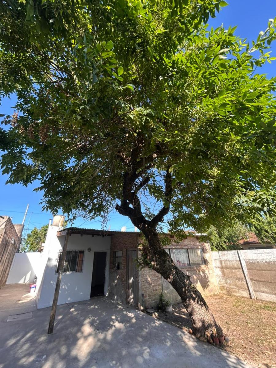 VENTA DE CASA EN CNEL. BRANDSEN - 13