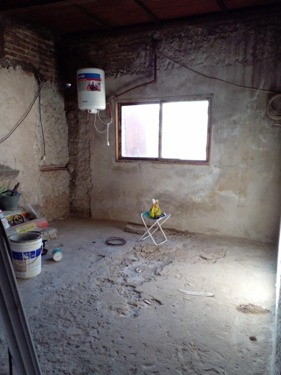 CASA A REFACCIONAR EN BRANDSEN - 2