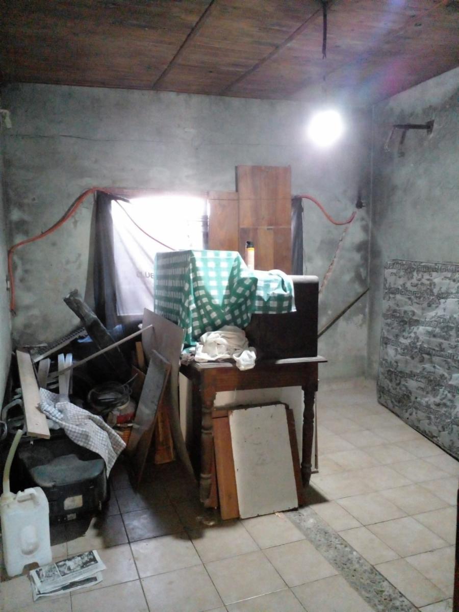 CASA A REFACCIONAR EN BRANDSEN - 12