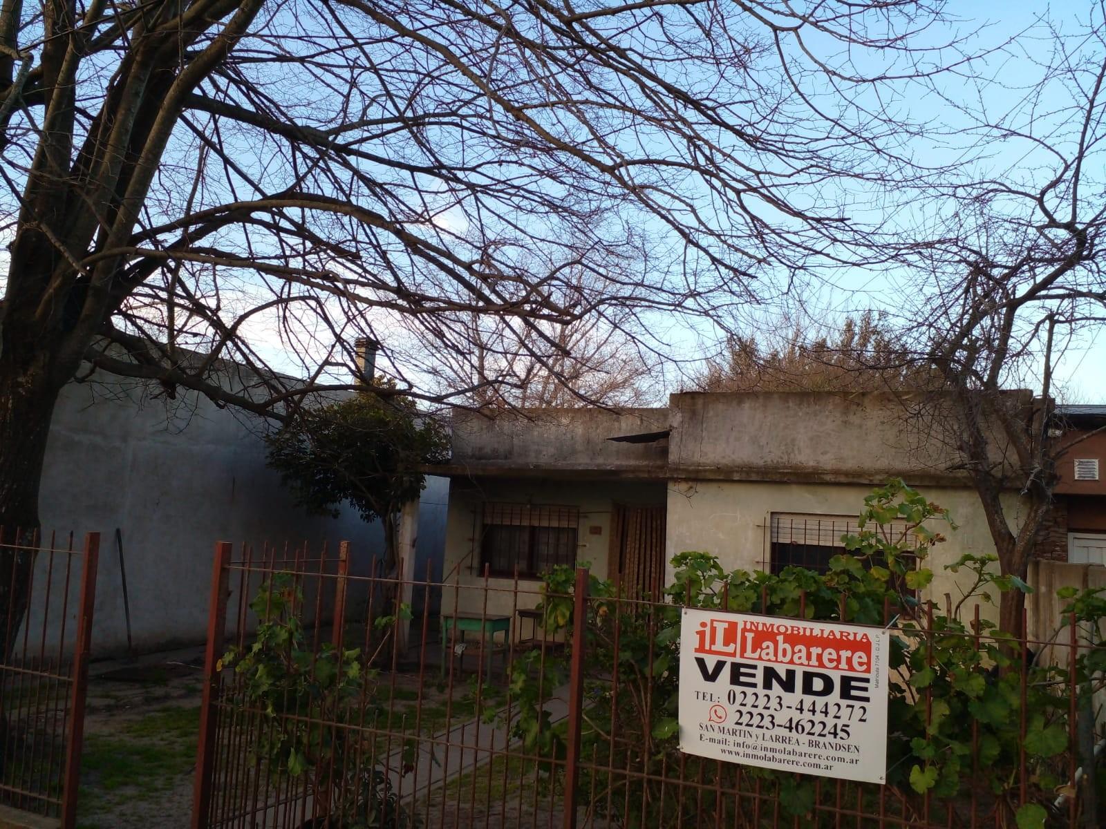 CASA EN VENTA - CORONEL BRANDSEN - 1