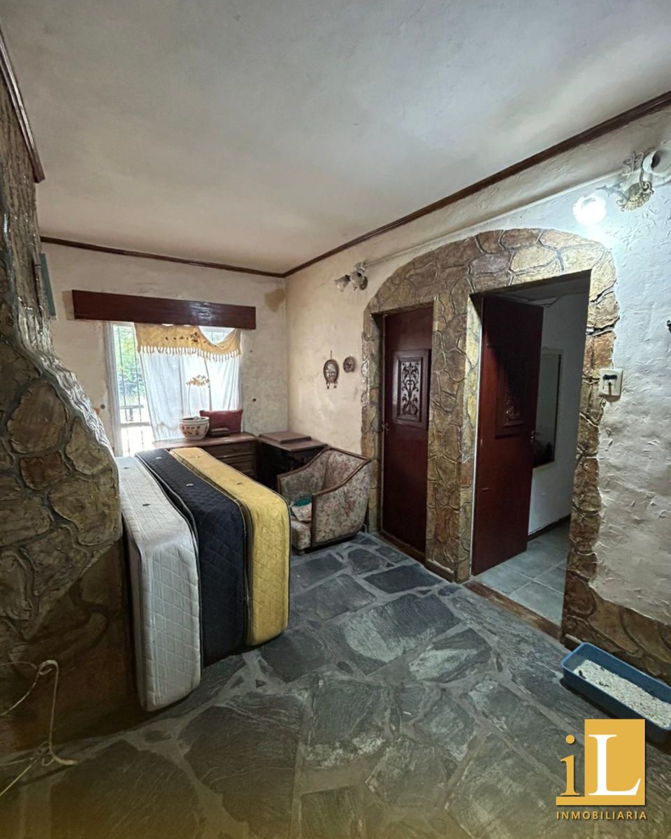 Casa En Venta En Barrio Las Américas - 2100m2 Con Piscina — foto 7