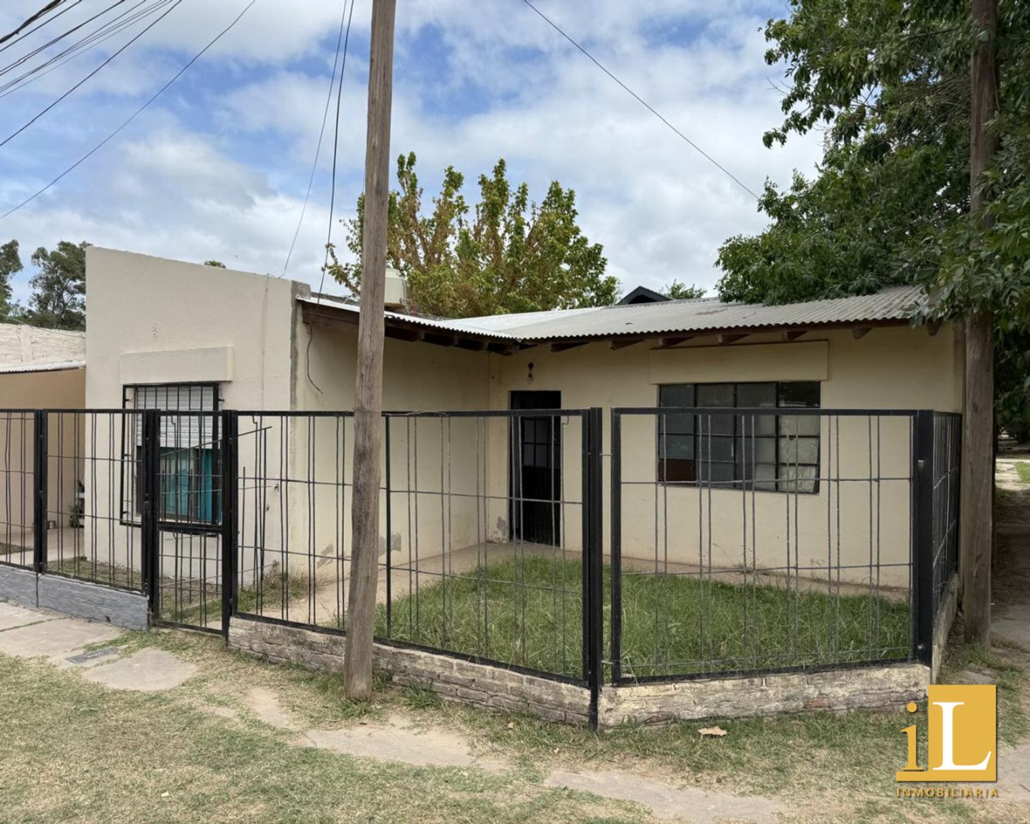 CASAS EN VENTA EN BARRIO LOS PINOS - 3