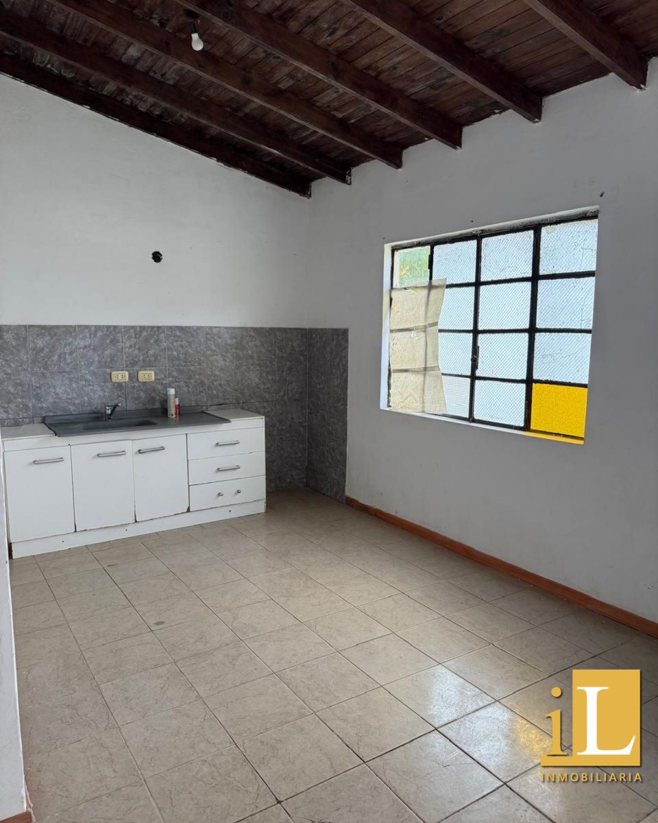 CASAS EN VENTA EN BARRIO LOS PINOS - 8
