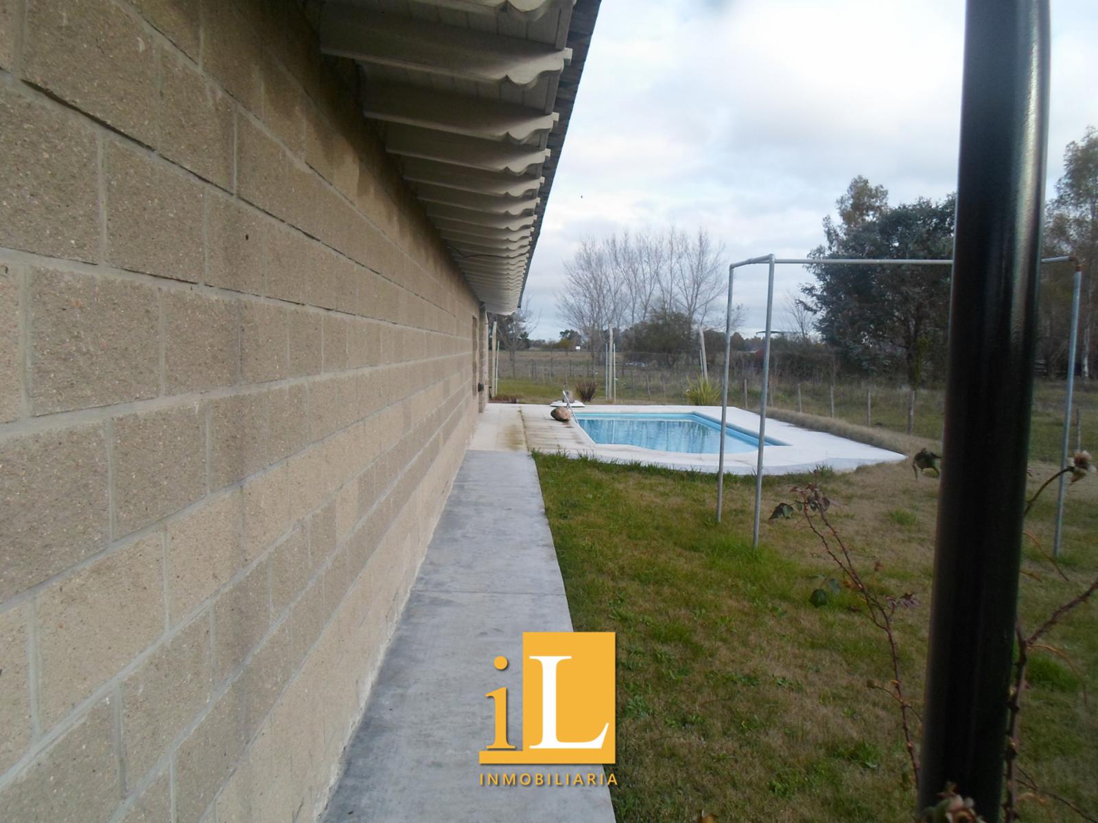 ESPECTACULAR CASA-QUINTA en Estación Obligado - 5