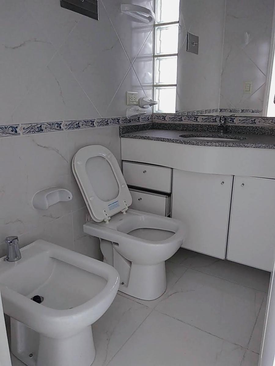 EN VENTA Departamento dos amb a estrenar . La Perla — foto 6