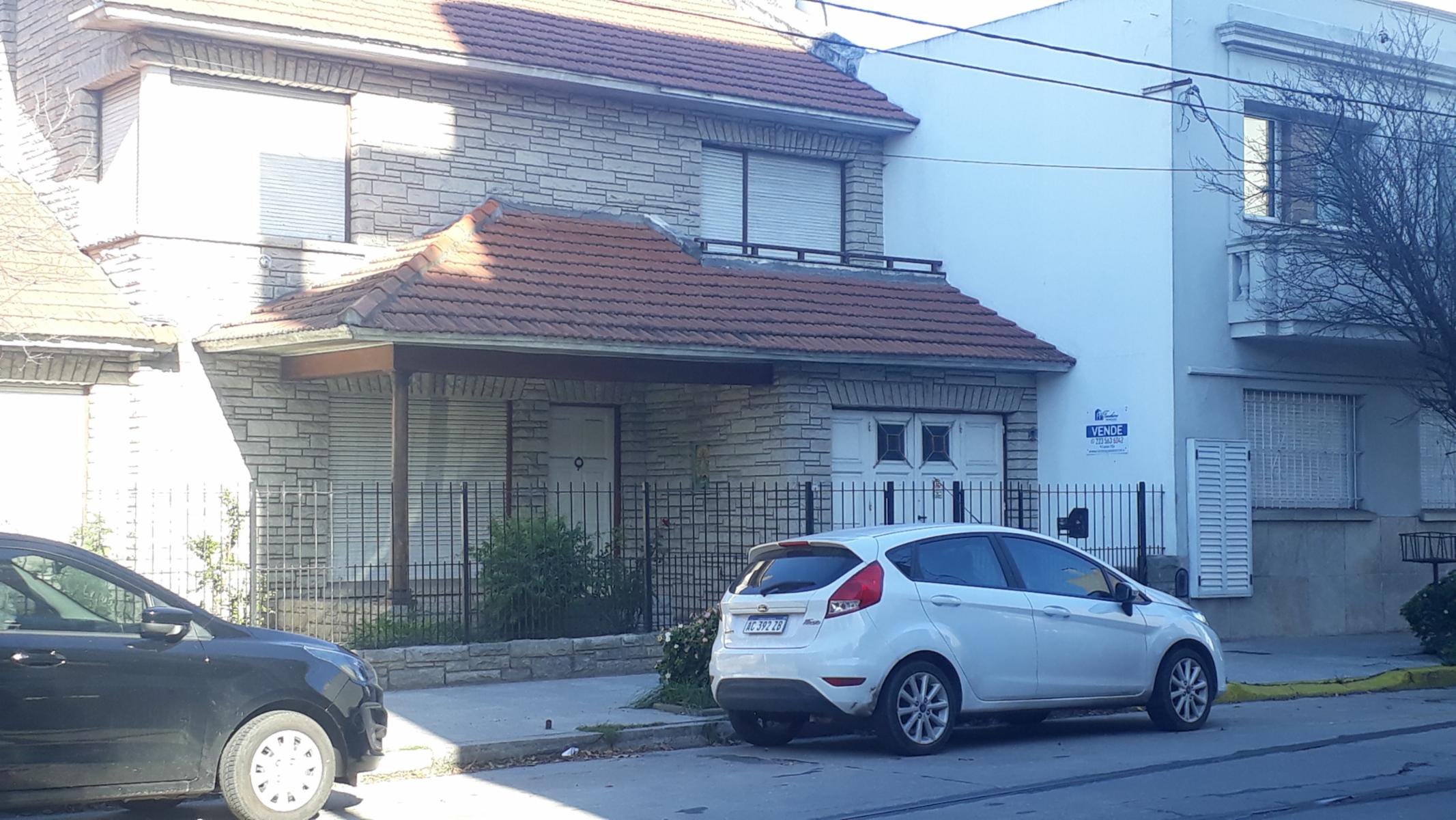 Chalet en venta 6 ambientes- Zona Güemes — foto 9