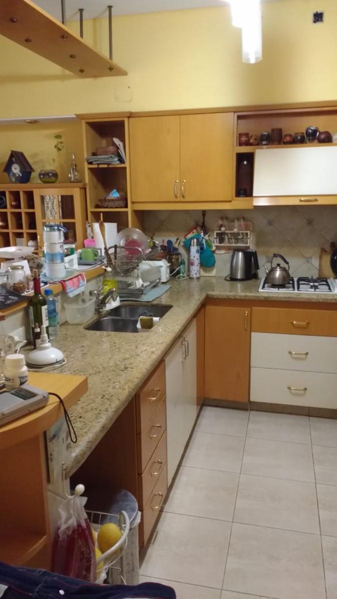 HERMOSO DUPLEX 4 AMBIENTES CON GARAJE Y FONDO LIBRE - 3