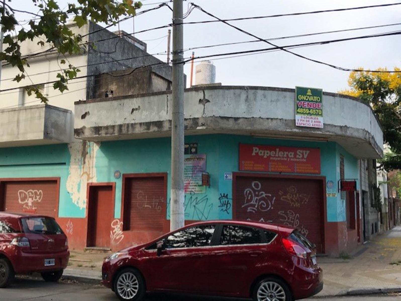 LOCALES COMERCIALES VENTA EN BLOCK O POR SEPARADO - 1