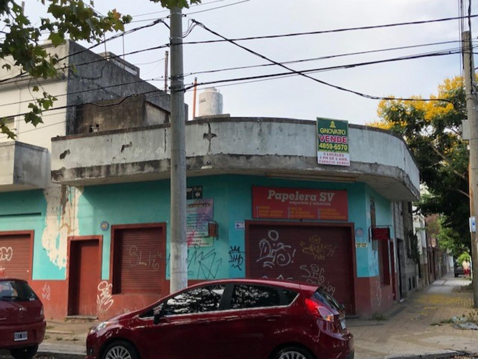 LOCALES COMERCIALES VENTA EN BLOCK O POR SEPARADO - 2