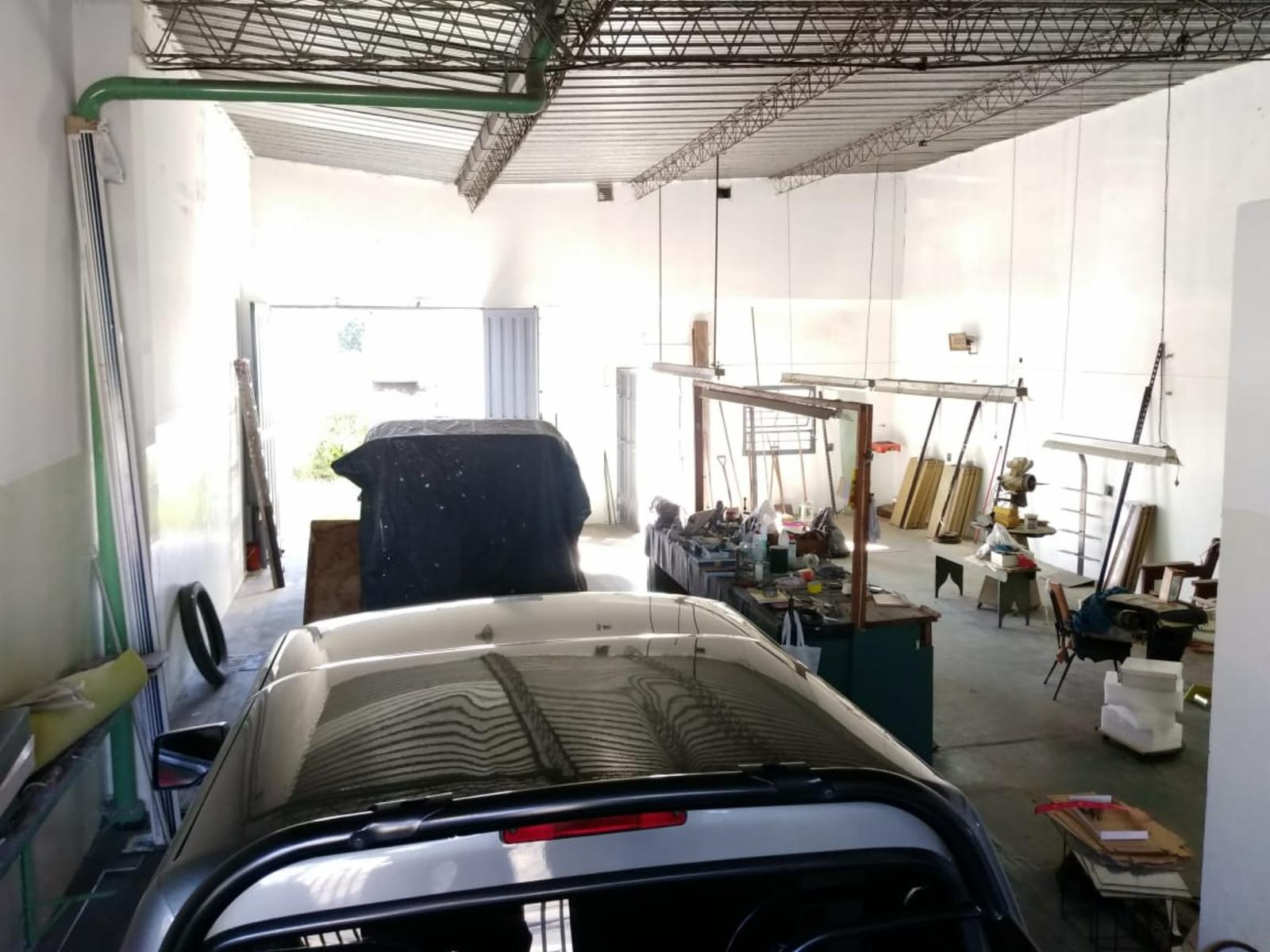 LOTE 8,66 X 30 SUPERFICIE TOTAL 260 / GALPÓN DEPOSITO Y OFICINA - 8