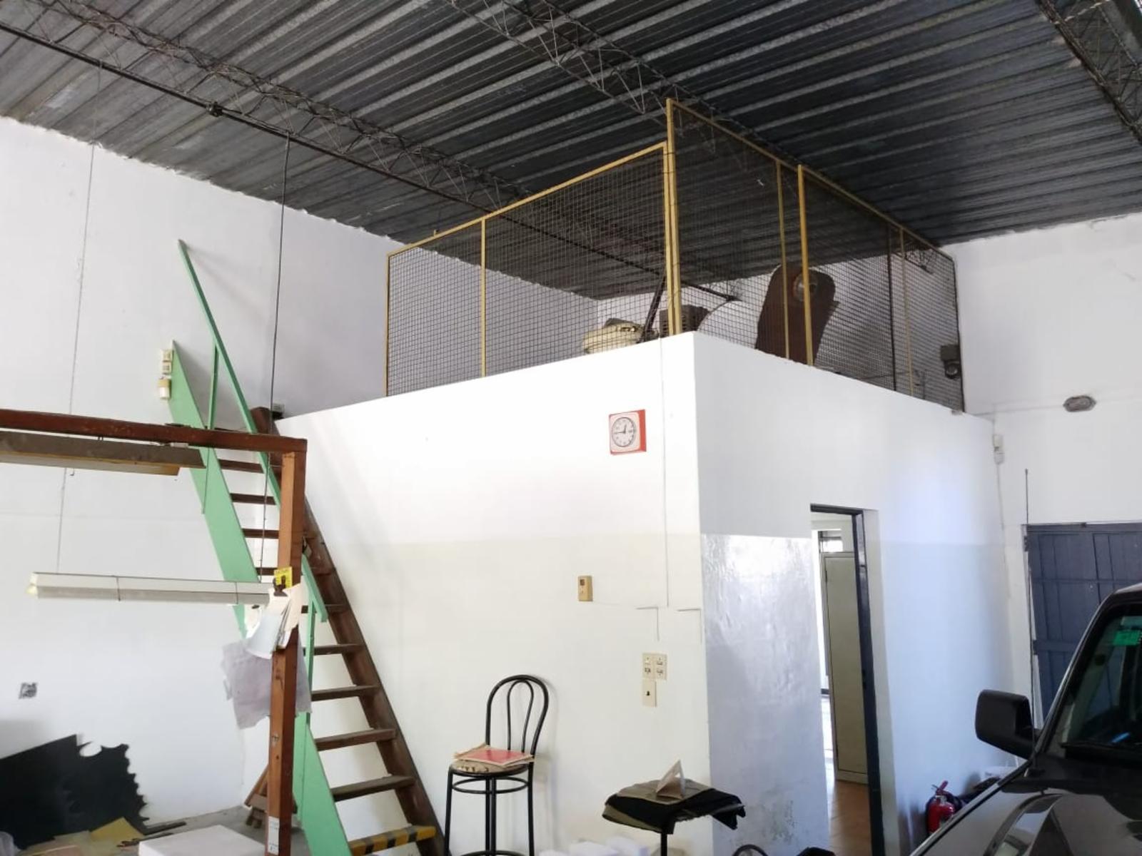 LOTE 8,66 X 30 SUPERFICIE TOTAL 260 / GALPÓN DEPOSITO Y OFICINA - 9