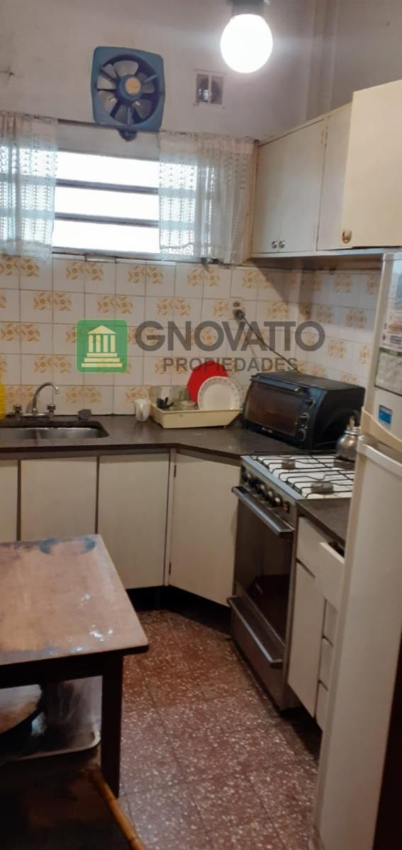 PH AL FRENTE GRANDE 5 AMBIENTES CON GARGE , PATIO Y TERRAZA — foto 9