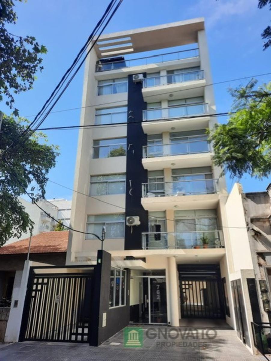 DEPARTAMENTO 2 AMBIENTES Y MEDIO CON BALCON AL FRENTE - A ESTRENAR