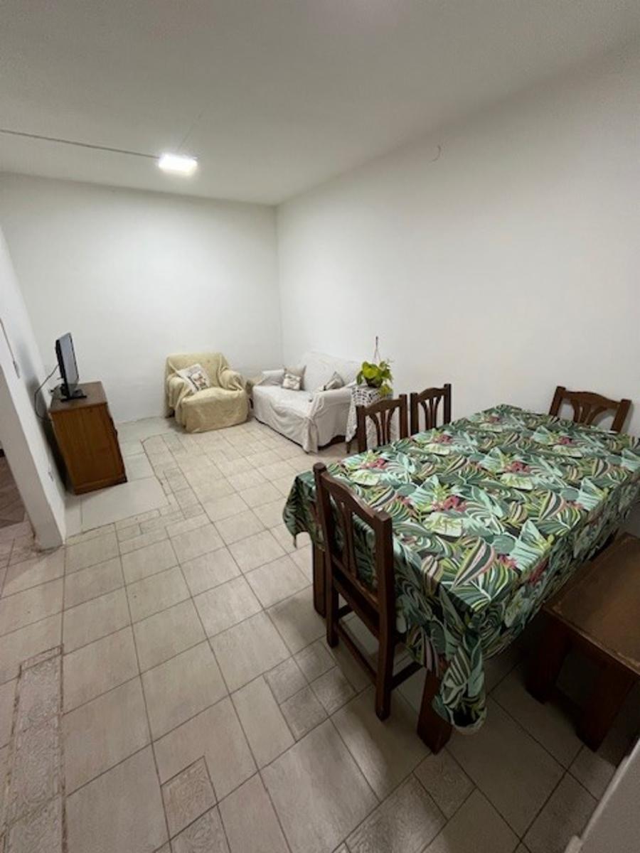 CASA DE 3 AMBIENTES EN DOS PLANTAS CON PATIO Y TERRAZA — foto 9