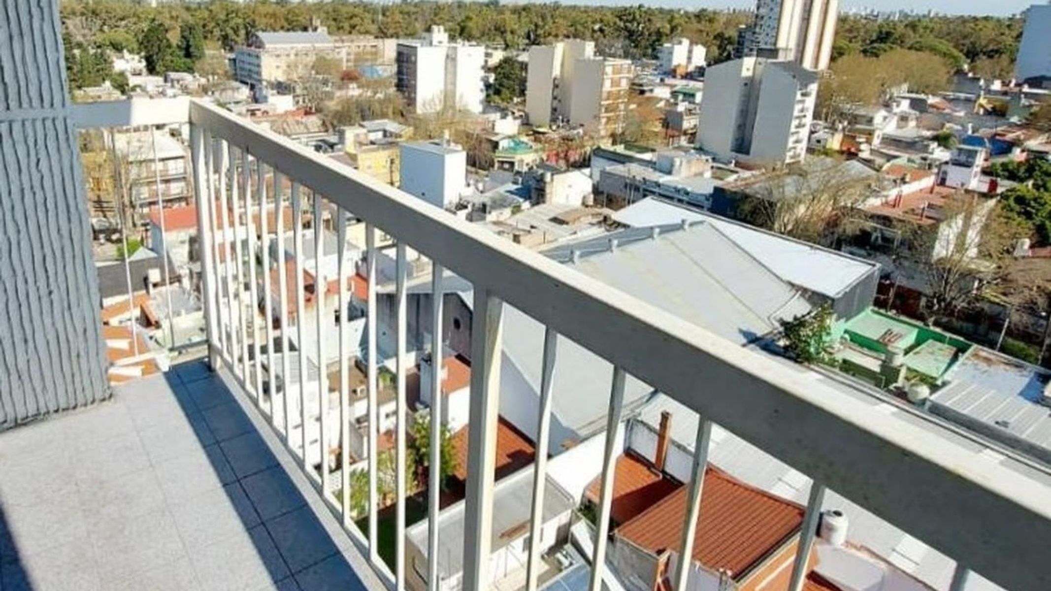 DEPARTAMENTOS DOS AMBIENTES CON DOBLE BALCON Y VISTA PANORAMICA - SANTOS LUGARES — foto 10