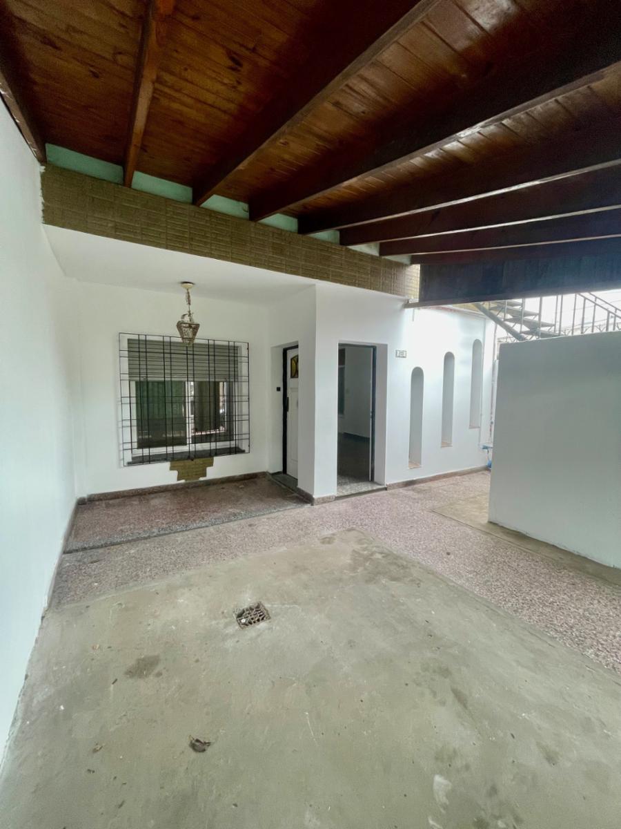 DEPARTAMENTO TIPO CASA 3 AMB EN CASEROS - TRES DE FEBRERO — foto 2