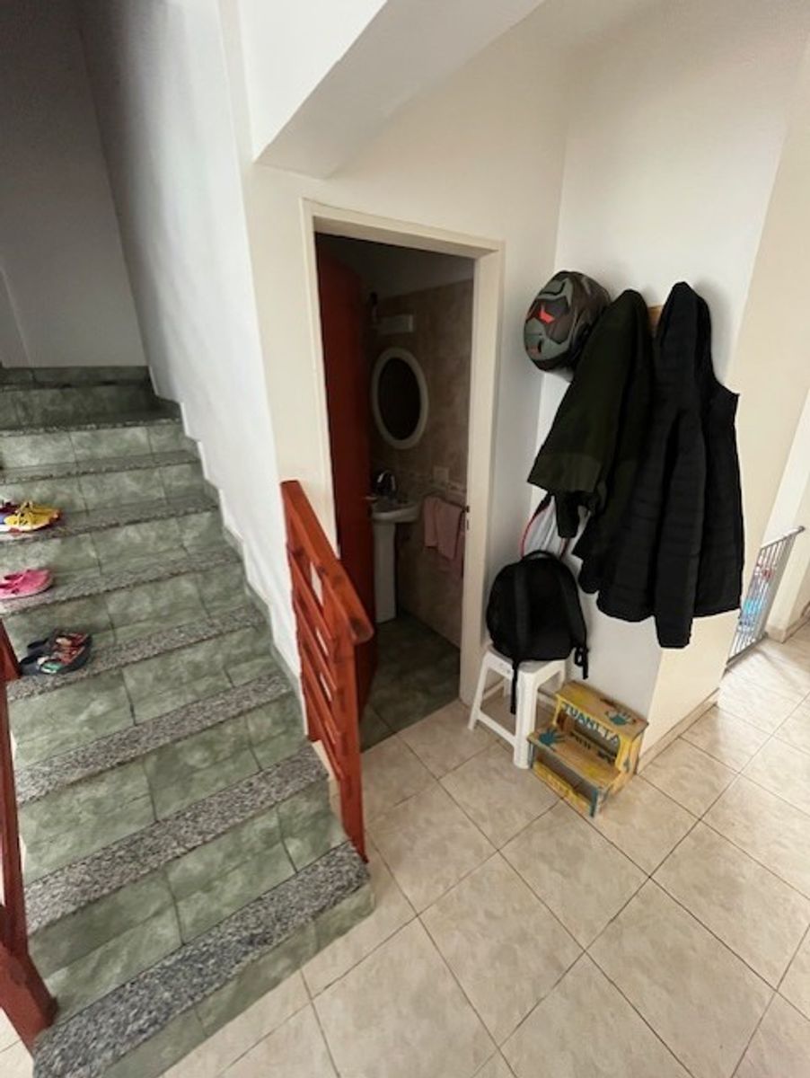 DUPLEX TRES AMBIENTES CON GALERIA CUBIERTA Y PATIO - SANTOS LUGARES — foto 6