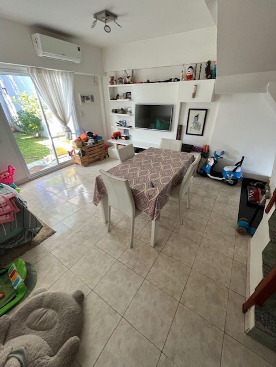 DUPLEX TRES AMBIENTES CON GALERIA CUBIERTA Y PATIO - SANTOS LUGARES — foto 9