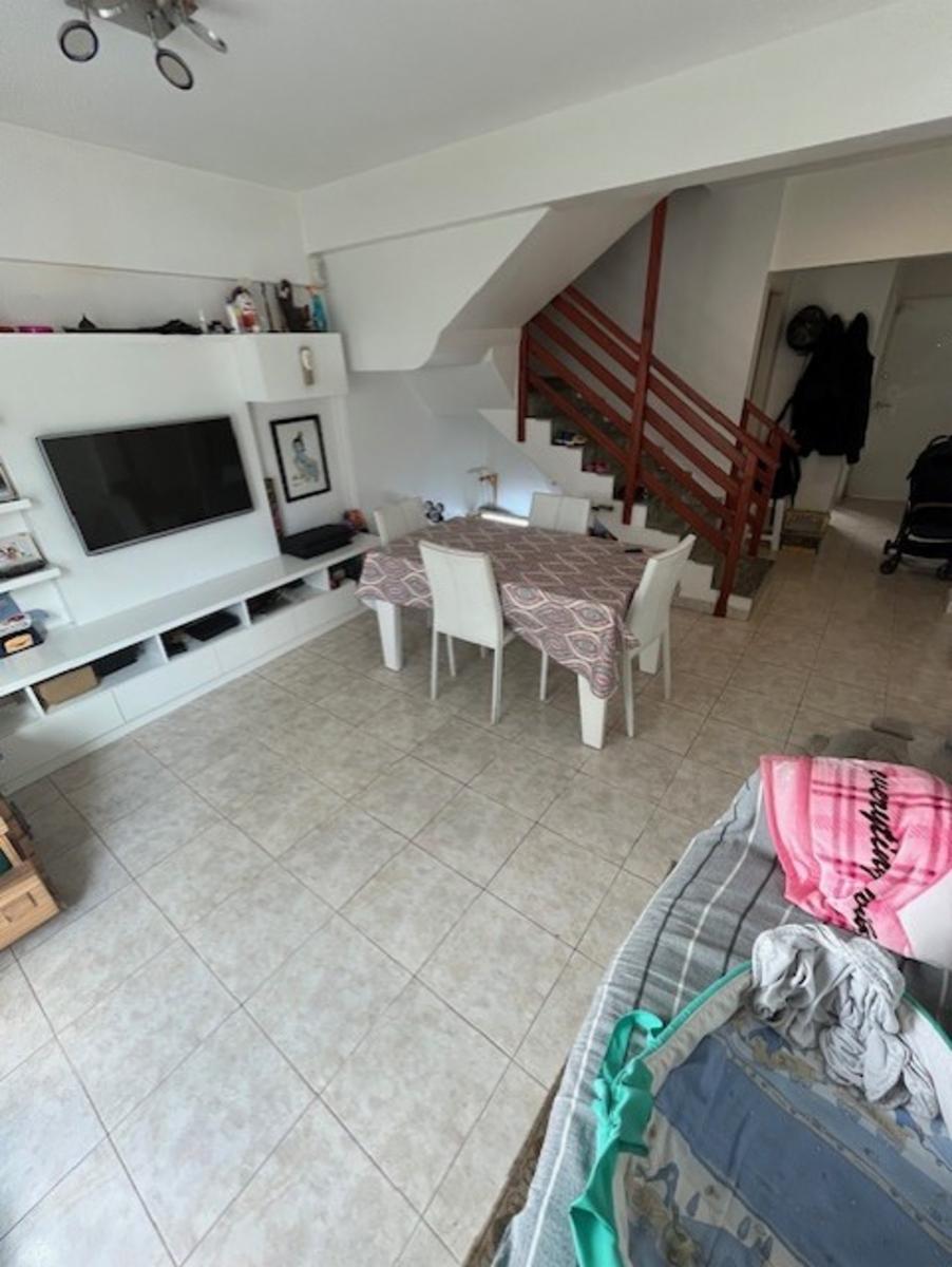 DUPLEX TRES AMBIENTES CON GALERIA CUBIERTA Y PATIO - SANTOS LUGARES — foto 10