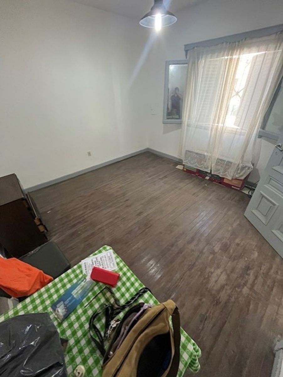 CASA DE 3 AMBIENTES AL FRENTE CON GALERIA, PATIO Y TERRAZA - SANTOS LUGARES — foto 7