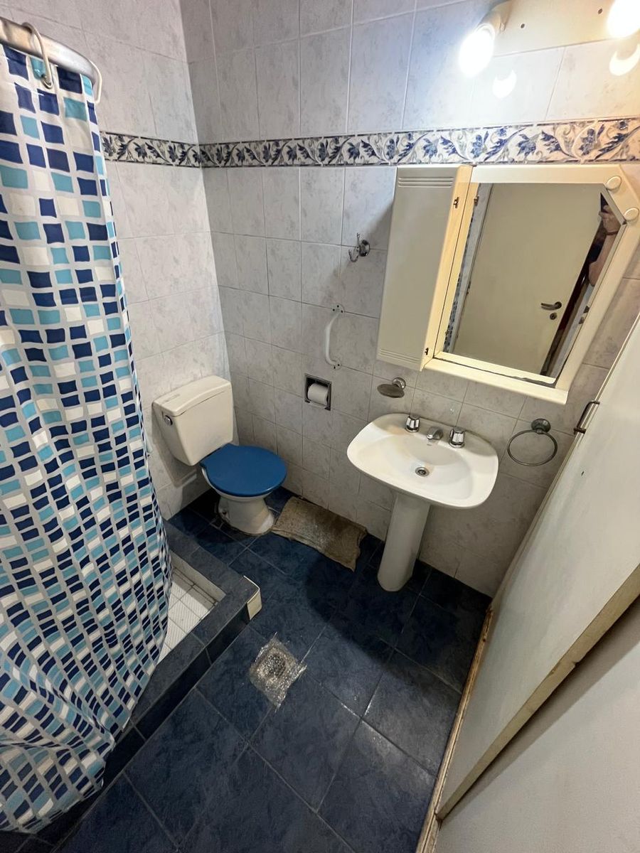 CASA DE 5 AMBIENTES CON JARDIN, COCHERA Y PATIO - SANTOS LUGARES — foto 14