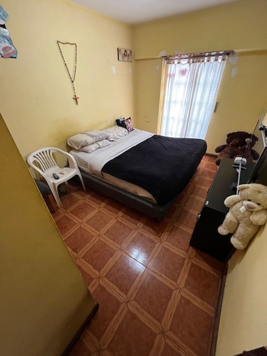 DEPARTAMENTO 2 AMBIENTES CON DOBLE BALCON EN 2DO PISO - SANTOS LUGARES — foto 9
