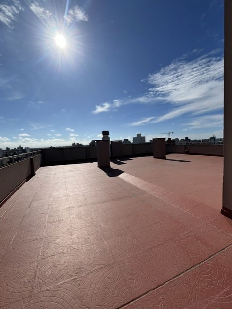 DEPARTAMENTO DE 2 AMBIENTES CON BALCON - APTO CREDITO - CASEROS - 20