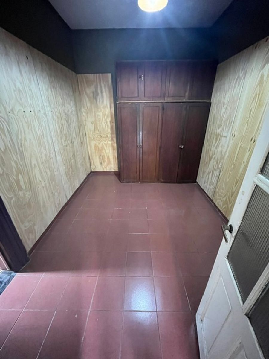 DEPARTAMENTO TIPO PH 2 AMBIENTES CON JARDIN AL FRENTE - SANTOS LUGARES - 11