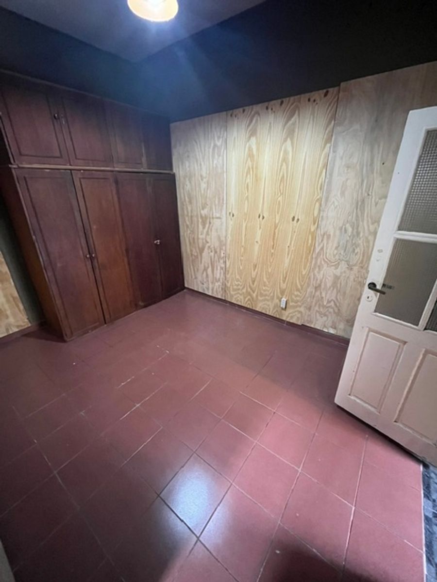 DEPARTAMENTO TIPO PH 2 AMBIENTES CON JARDIN AL FRENTE - SANTOS LUGARES - 12