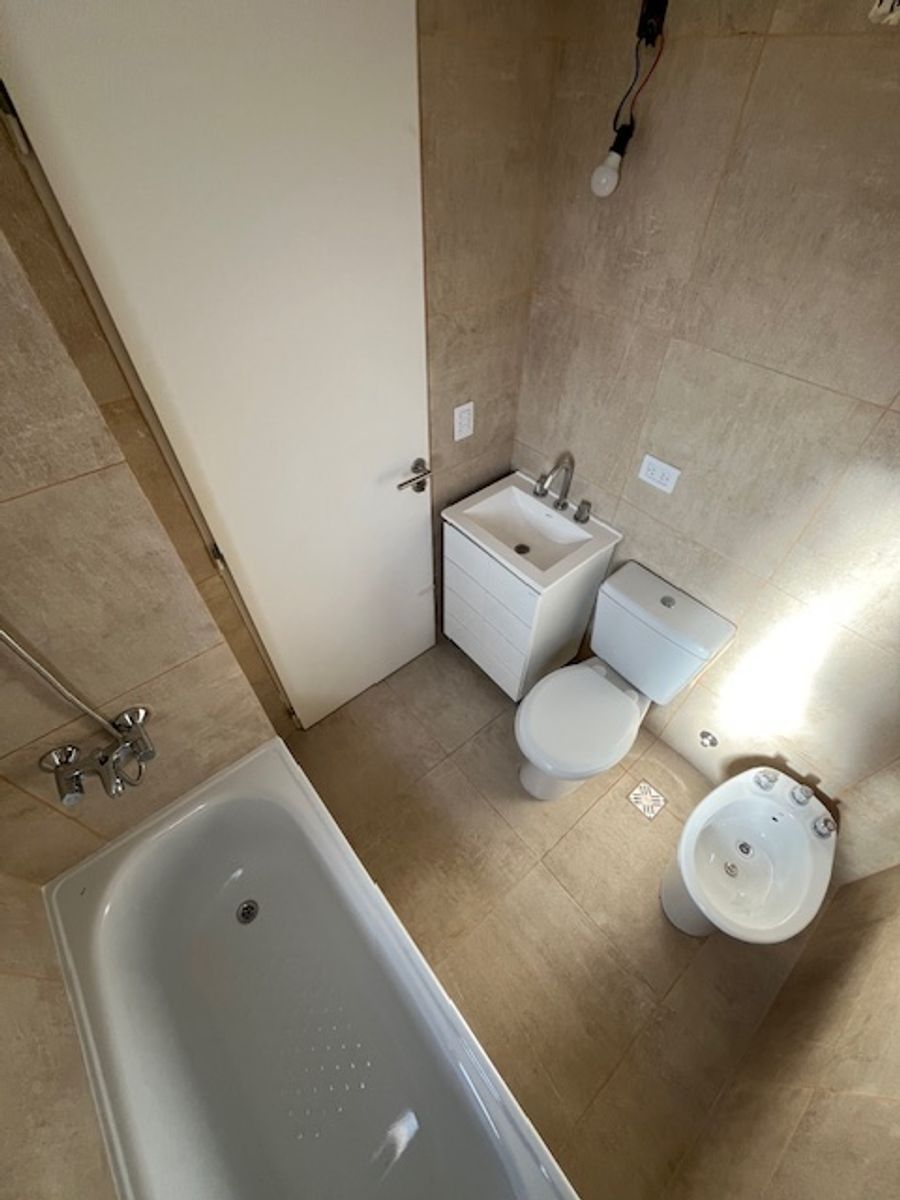 DEPARTAMENTO 2 AMBIENTES CON BALCON y AMENITIES - SANTOS LUGARES - 8