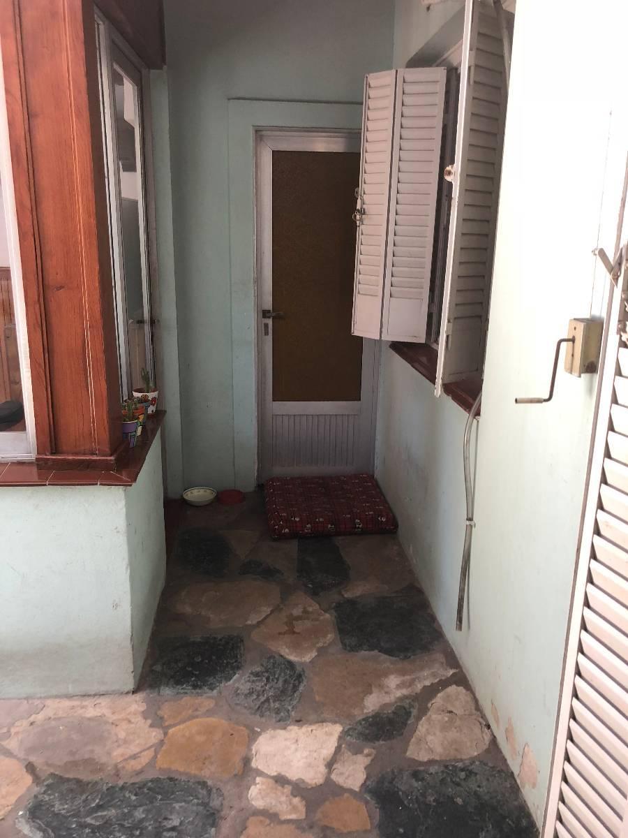 HERMOSA CASA EN BANFIELD. — foto 14