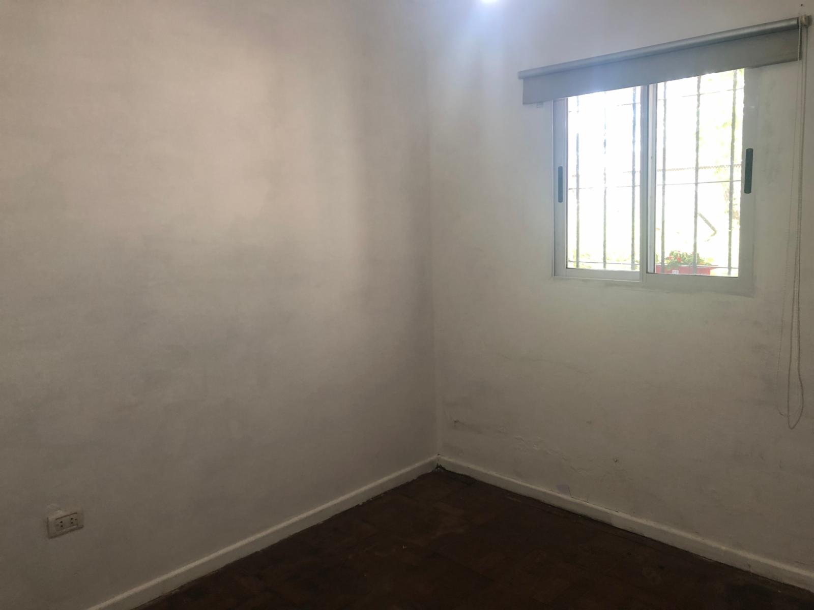 CASA DE 3 AMBIENTES EN BANFIELD — foto 7