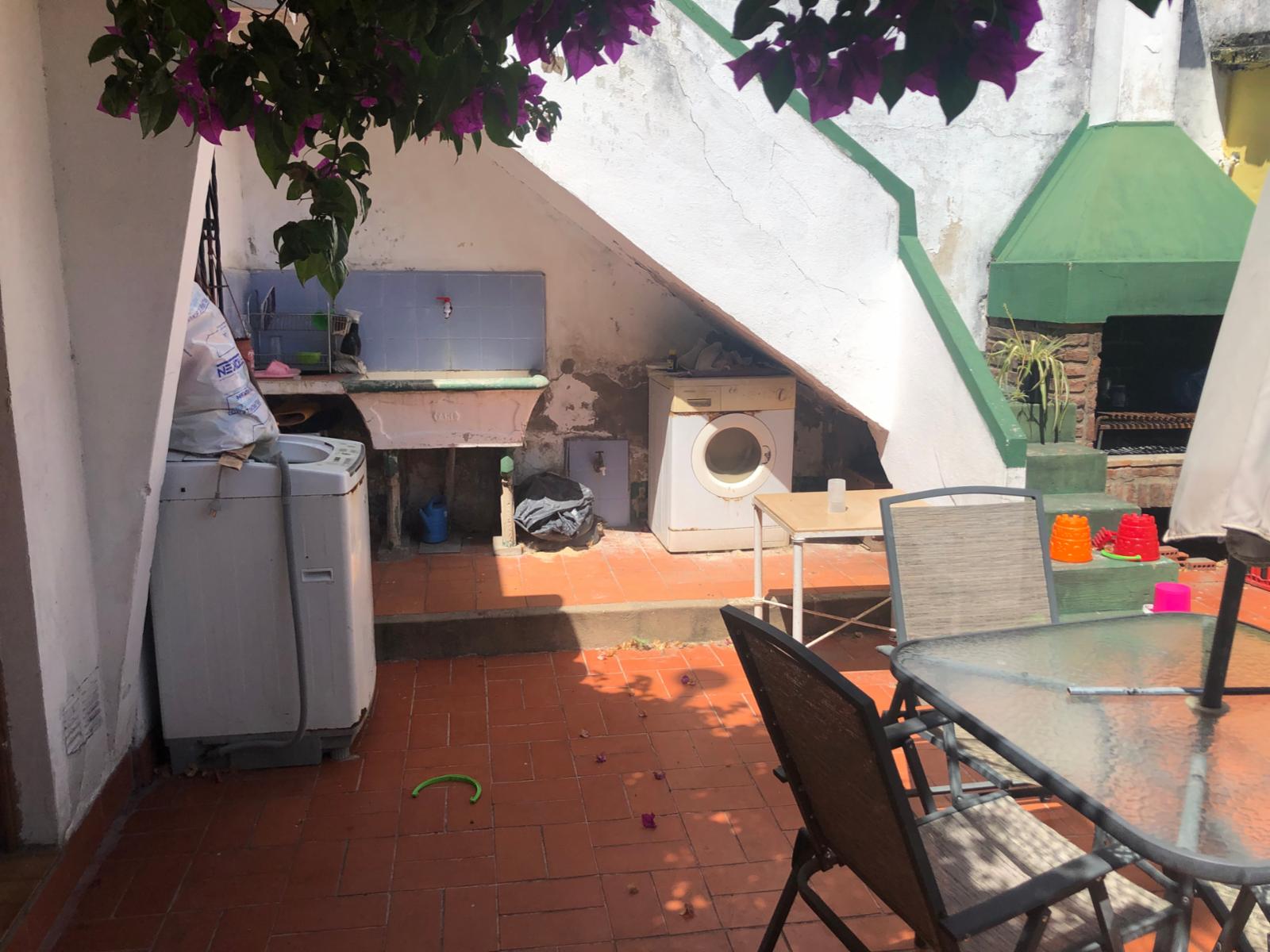 CASA DE 3 AMBIENTES EN BANFIELD — foto 10