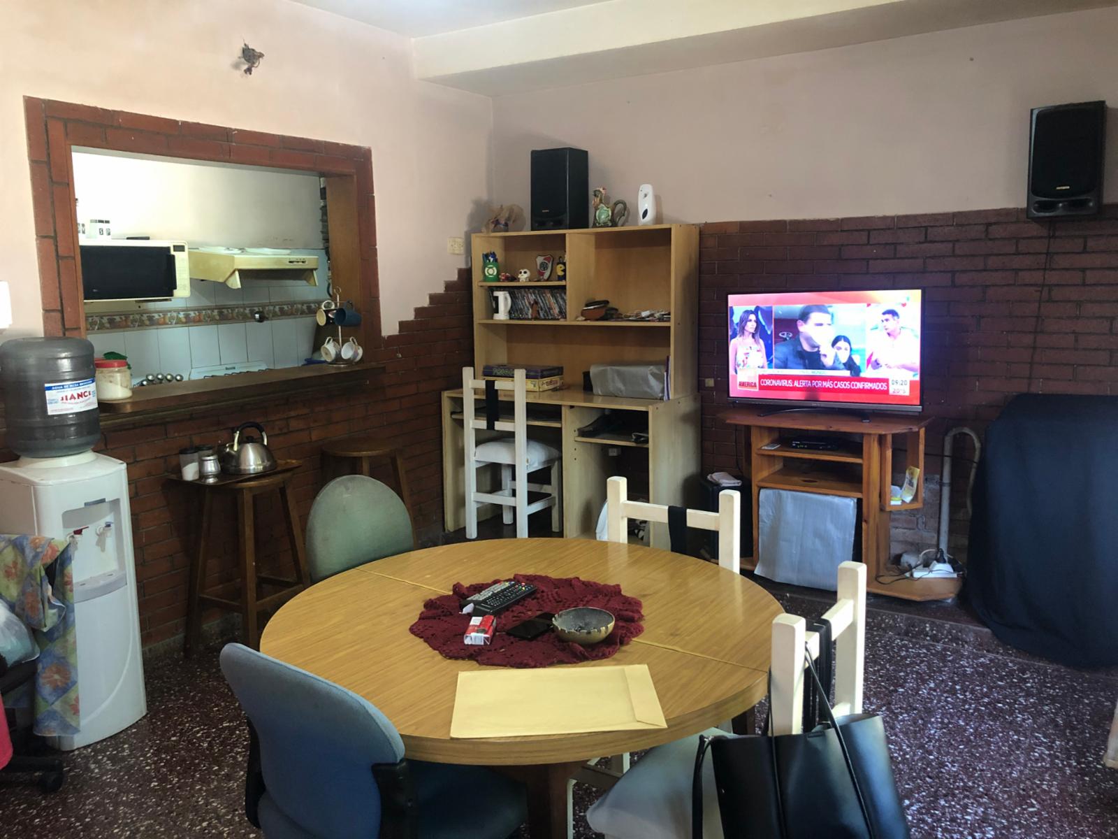 CASA 3 AMBIENTES CON AMPLIO JARDÍN — foto 2