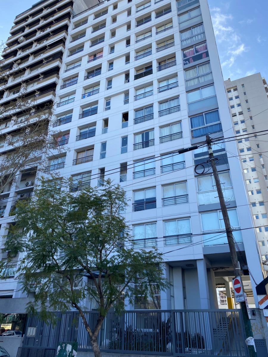 DEPARTAMENTO 3 AMBIENTES P 15 BANFIELD
