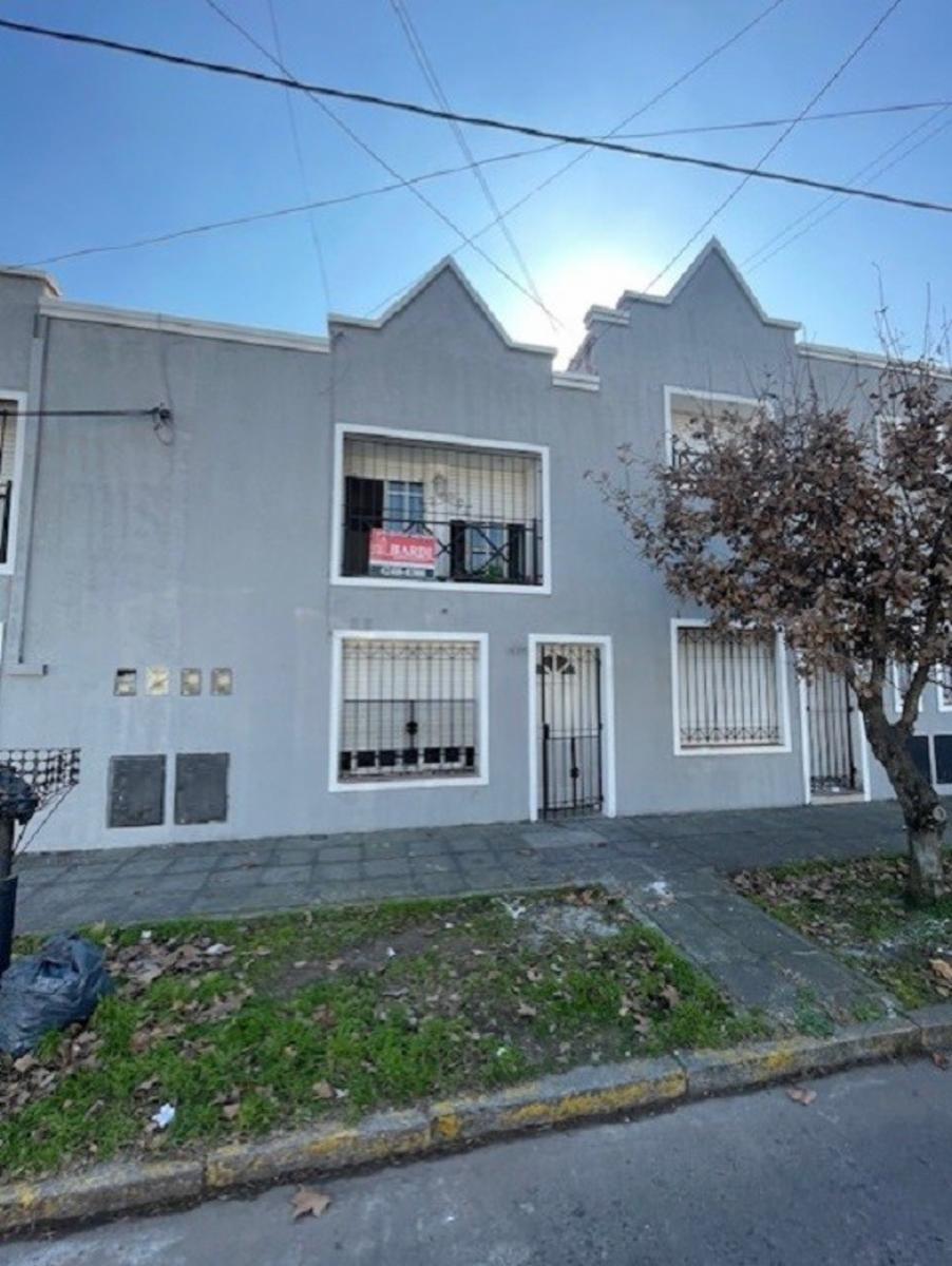 DUPLEX CON COCHERA EN TEMPERLEY. — foto 2