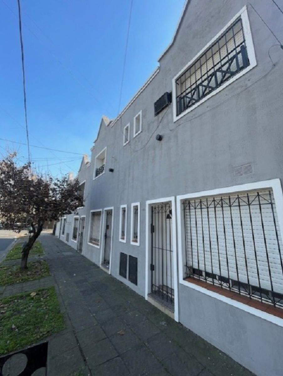 DUPLEX CON COCHERA EN TEMPERLEY. — foto 4