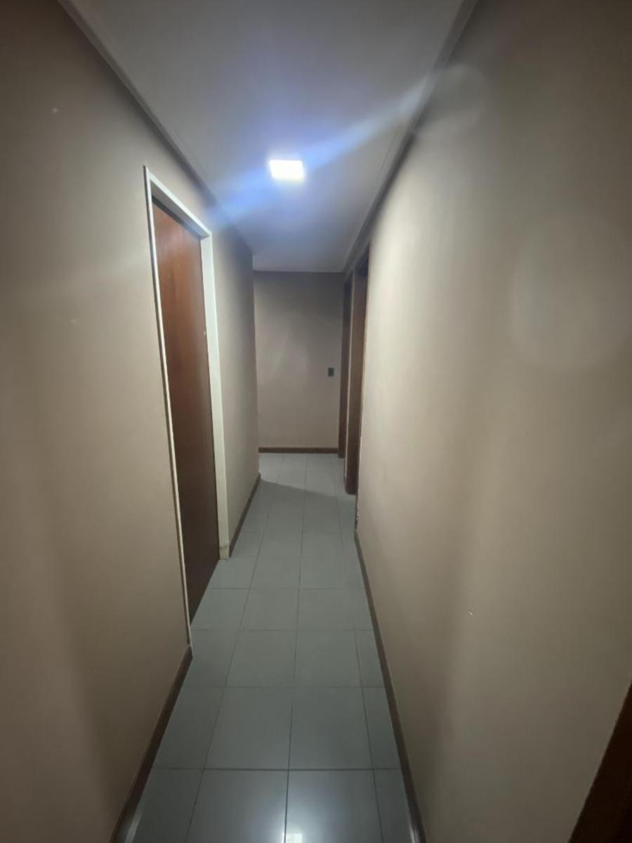 Casa 5 ambientes en Banfield — foto 4