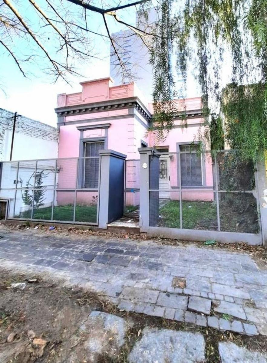 Casa Ideal Uso Comercial o Profesional.