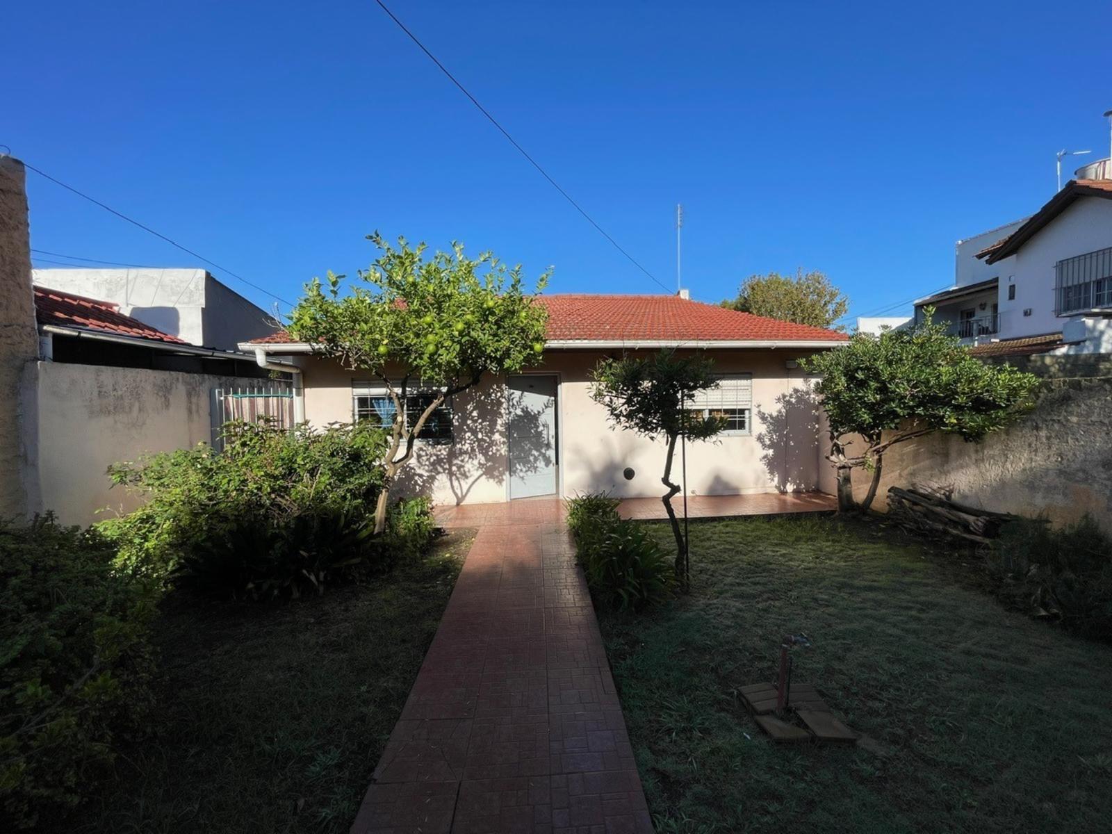 Casa de 3 ambientes en Temperley — foto 2